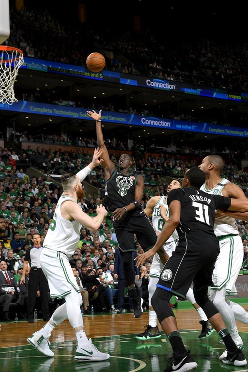 NBA: Νέα 30άρα Αντετοκούνμπο, νέα ήττα οι Μπακς (photos+video)