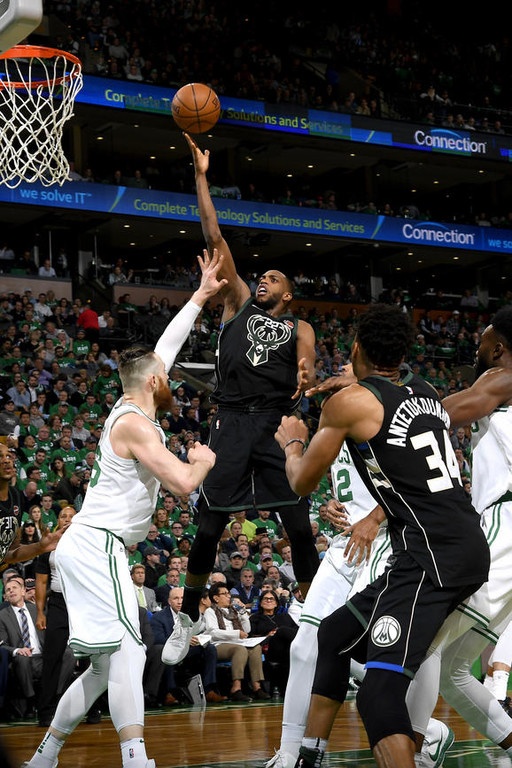 NBA: Νέα 30άρα Αντετοκούνμπο, νέα ήττα οι Μπακς (photos+video)