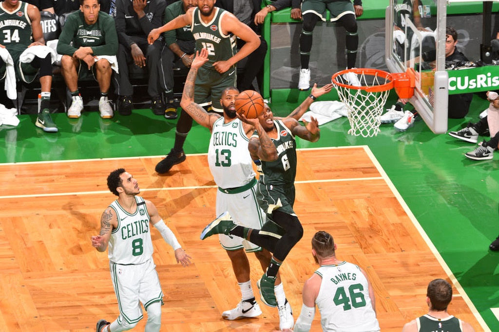 NBA: Τέλος για Giannis και Μπακς! (photos+video)