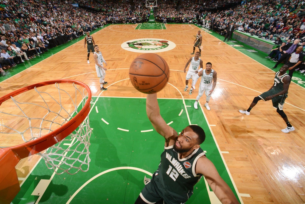 NBA: Τέλος για Giannis και Μπακς! (photos+video)