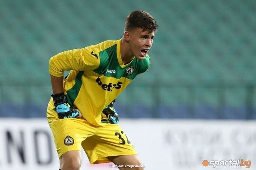 Ολυμπιακός: «Έχει κλείσει ο Στεργιάκης» (photos)