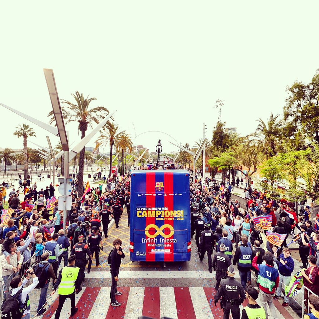 Μπαρτσελόνα: Ασταμάτητο πάρτι για το νταμπλ! (photos+video)
