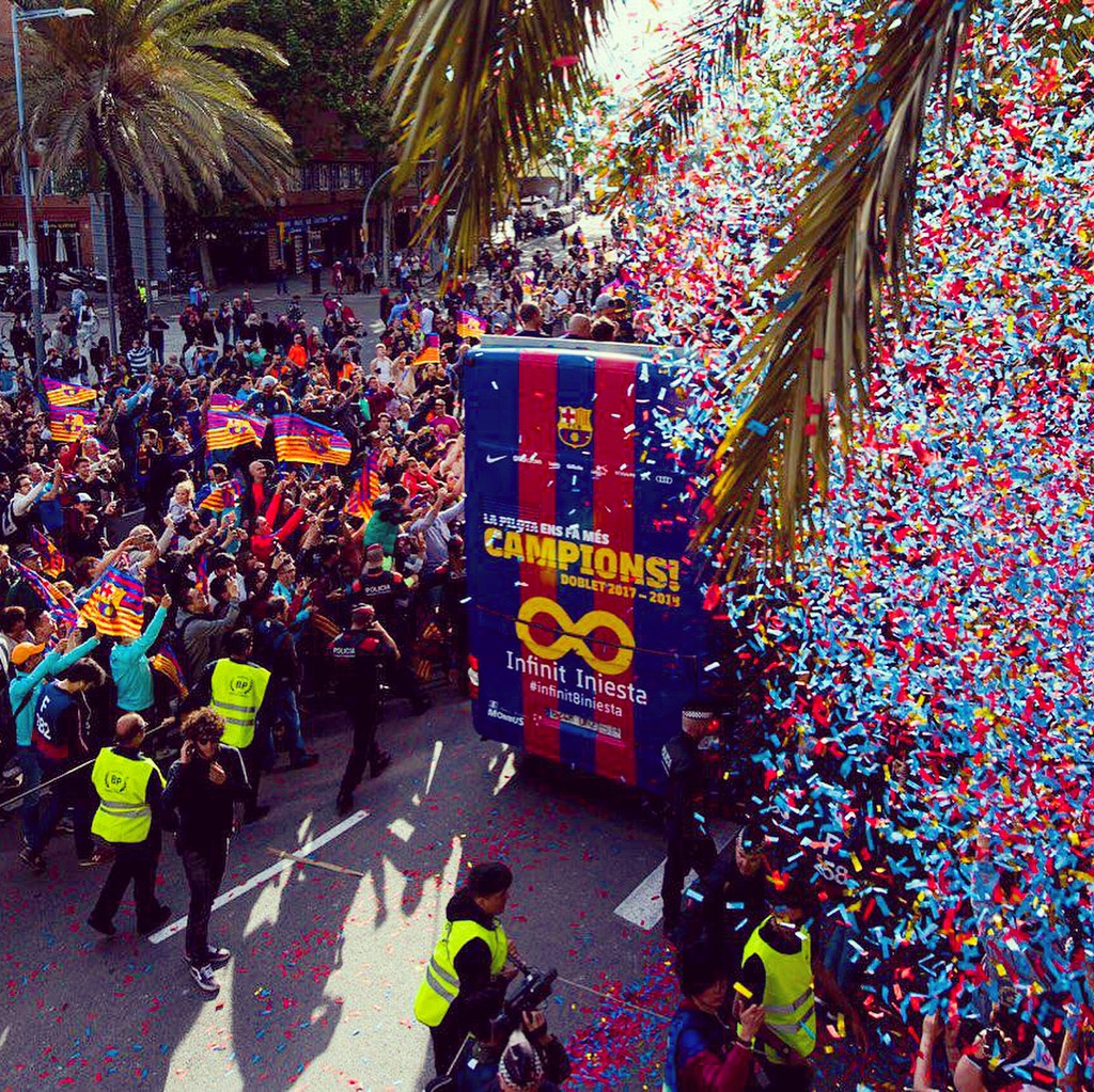 Μπαρτσελόνα: Ασταμάτητο πάρτι για το νταμπλ! (photos+video)