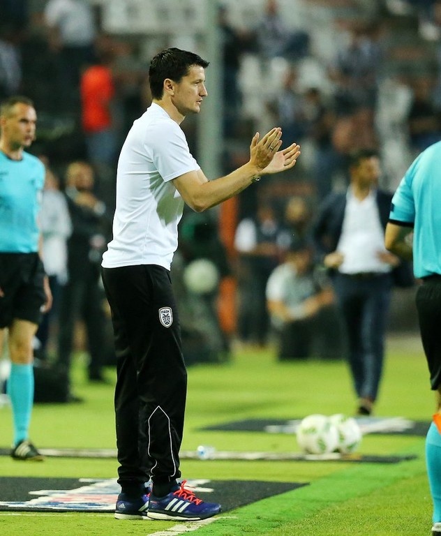 Εκεί… πάει ο Ίβιτς! (photos)