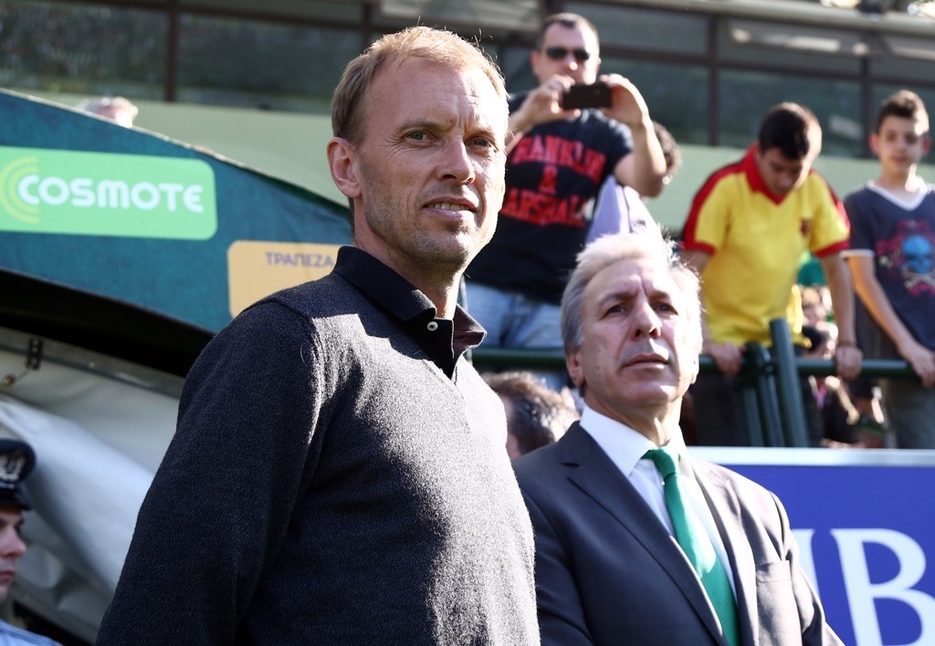 Σοκ με Χένρικσεν, δίνει μάχη με τον καρκίνο (photos)