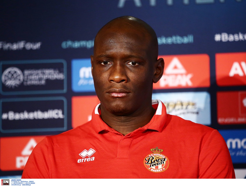 Σάκοτα: «Νιώθουμε υποχρέωση κι ευθύνη» (photos)