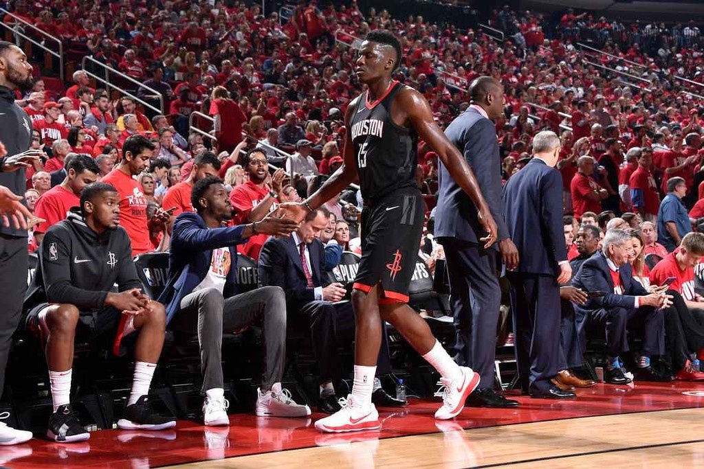 NBA: «Έσπασαν» το Χιούστον οι Τζαζ (photos+video)