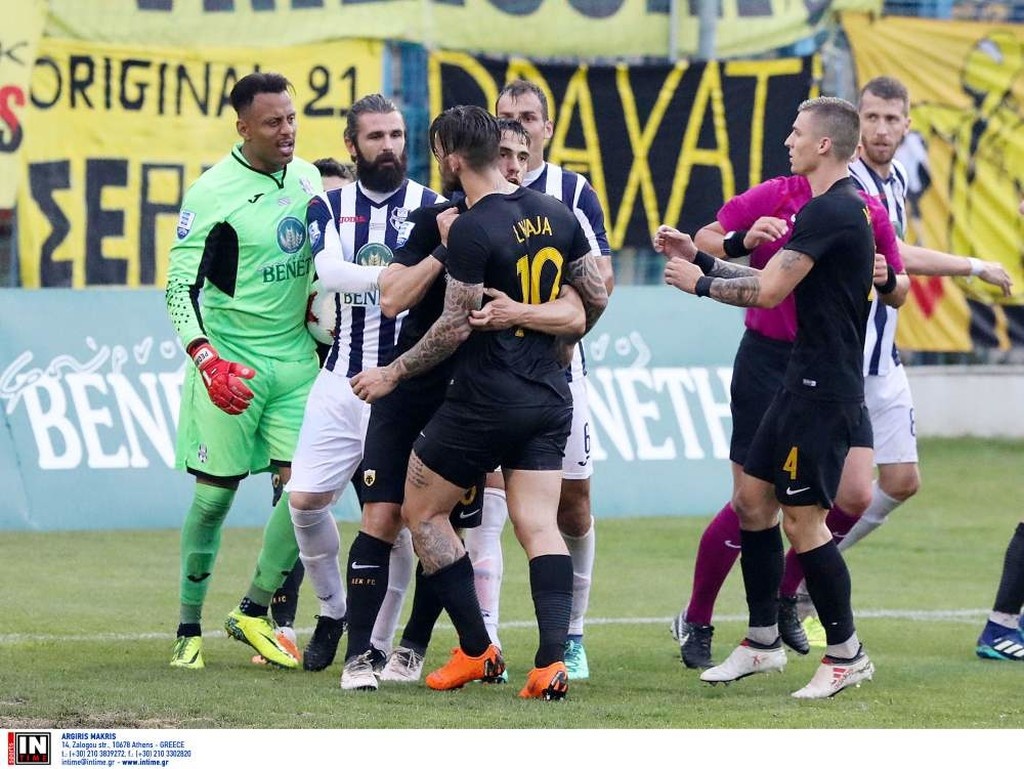 ΑΕΚ-ΠΑΟΚ: Με «δώρο» Τζοβάρα παίζει στον τελικό ο Λιβάγια! (video)