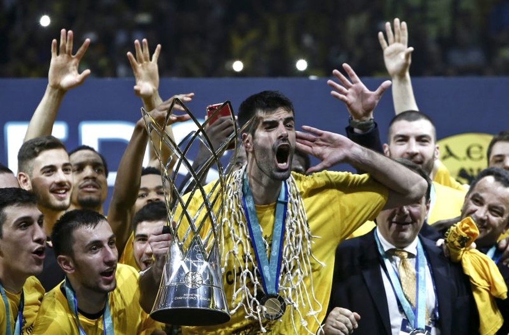 Basketball Champions League: Η απονομή στην ΑΕΚ (videos+photos)