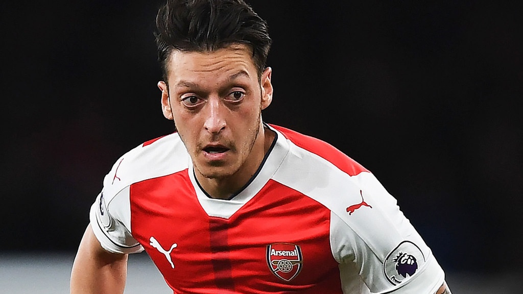 Τέλος η σεζόν για Οζίλ! (photos)