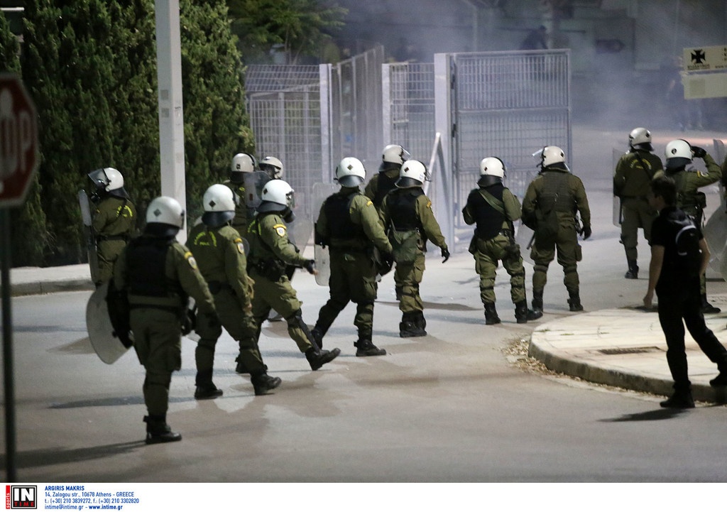 Τελικός Κυπέλλου: Επεισόδια με το σφύριγμα της λήξης στο ΟΑΚΑ (photo)