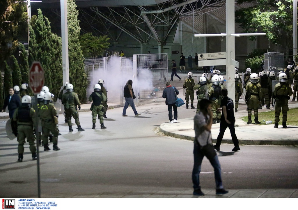 Τελικός Κυπέλλου: Επεισόδια με το σφύριγμα της λήξης στο ΟΑΚΑ (photo)