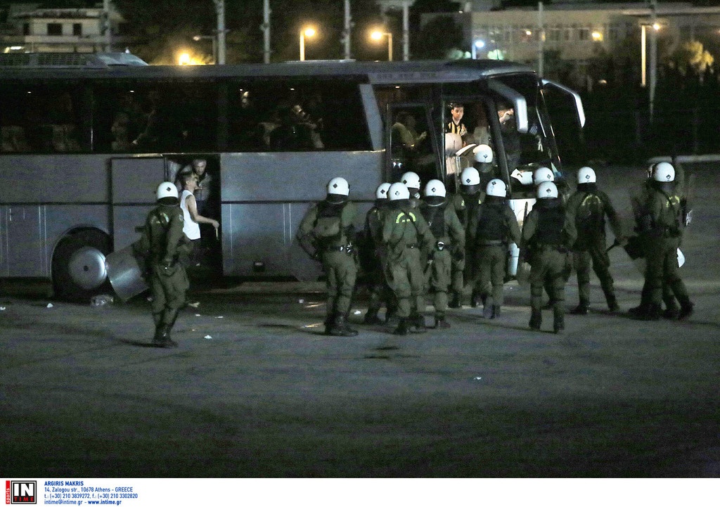 Τελικός Κυπέλλου: Επεισόδια με το σφύριγμα της λήξης στο ΟΑΚΑ (photo)