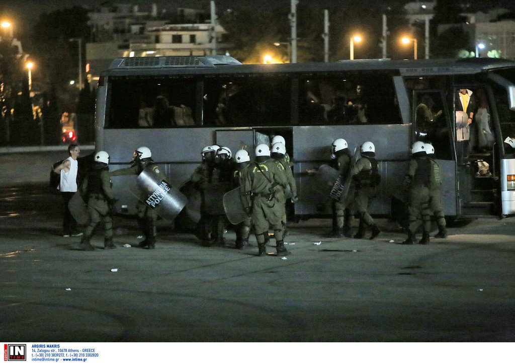Τελικός Κυπέλλου: Επεισόδια με το σφύριγμα της λήξης στο ΟΑΚΑ (photo)