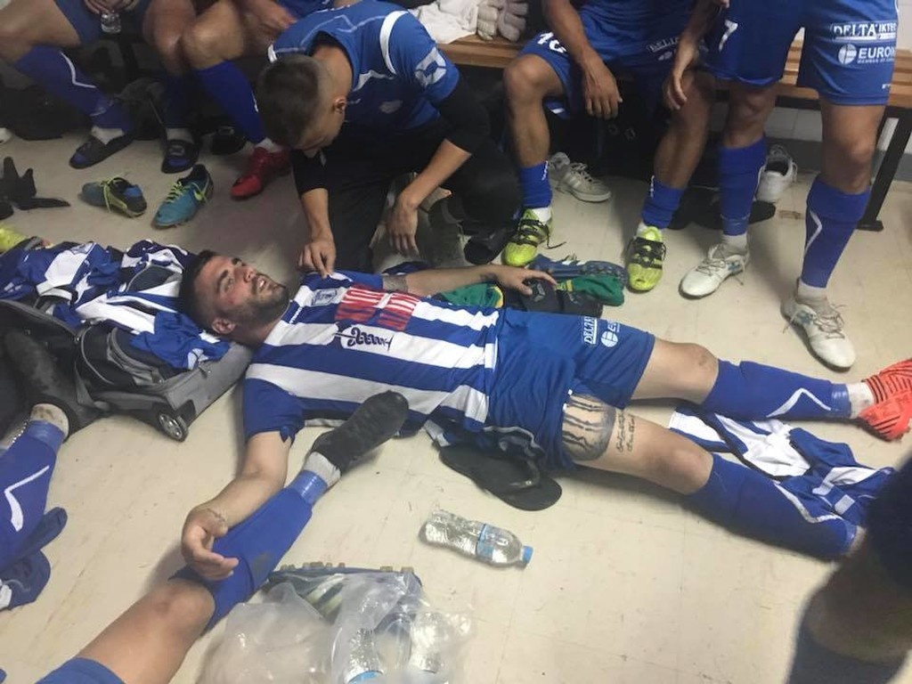 Γ' Εθνική: Επεισόδια στην Αμαλιάδα, έπεσε ξύλο στο ημίχρονο - Τραυματίστηκαν παίκτες (photos)