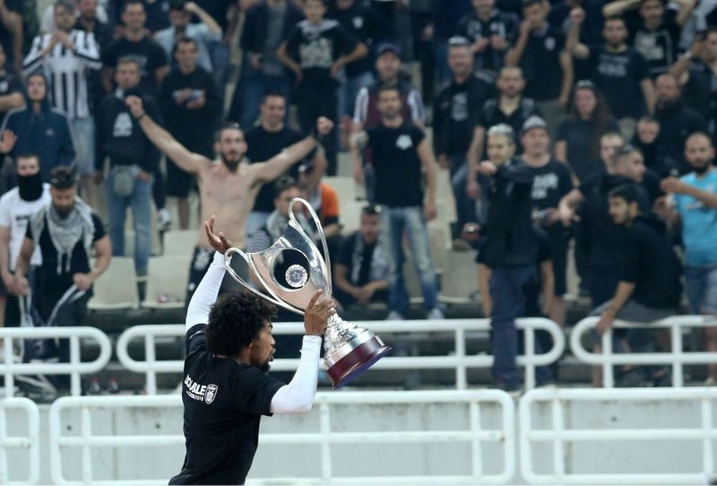 Μπίσεσβαρ στο Onsports: «Δείξαμε ποιος είναι ο πραγματικός πρωταθλητής» (vids+pics)