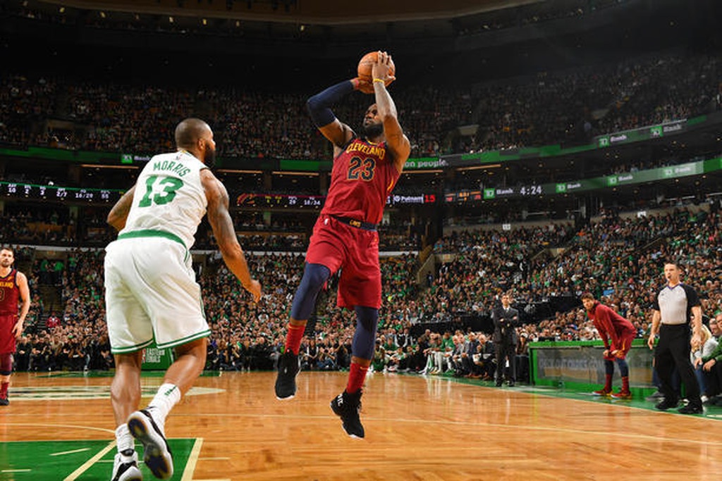 NBA: Οι Σέλτικς έκαναν εύκολα το 1-0 με Καβς (photos+video)