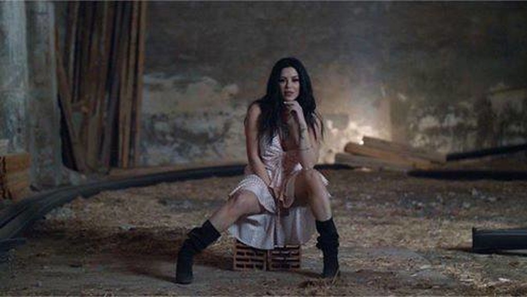 Γεωργία Μαυρουδή : Το «Μαντάτο» της έρχεται…. (photos)