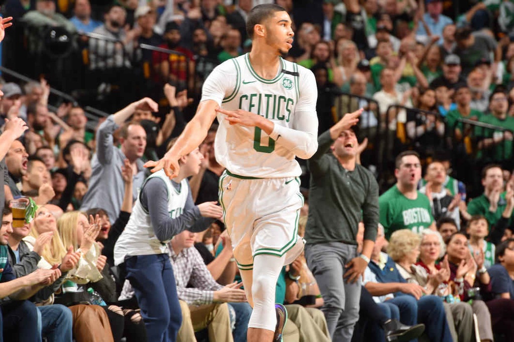 NBA: Όργια ΛεΜπρόν, ψυχή οι Σέλτικς και 2-0 (photos+video)