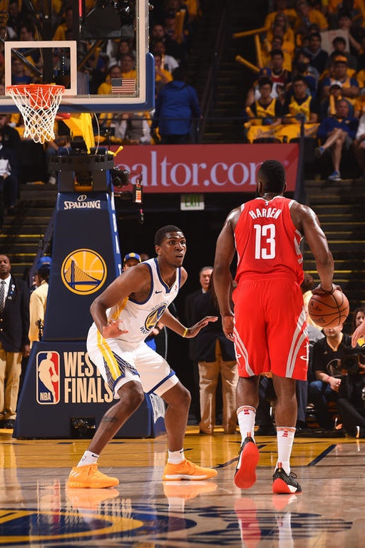 NBA: Ξέσπασε ο Κάρι, διέλυσαν τους Ρόκετς οι Ουόριορς (photos+video)