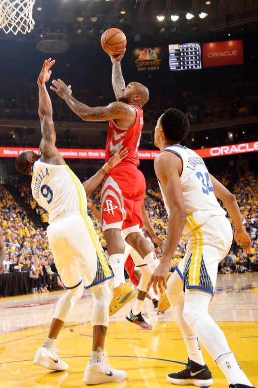 NBA: Ξέσπασε ο Κάρι, διέλυσαν τους Ρόκετς οι Ουόριορς (photos+video)