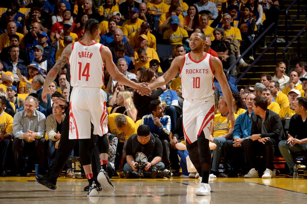 NBA: «Ζωντανοί» οι Ρόκετς, break στο Όκλαντ (photos+video)