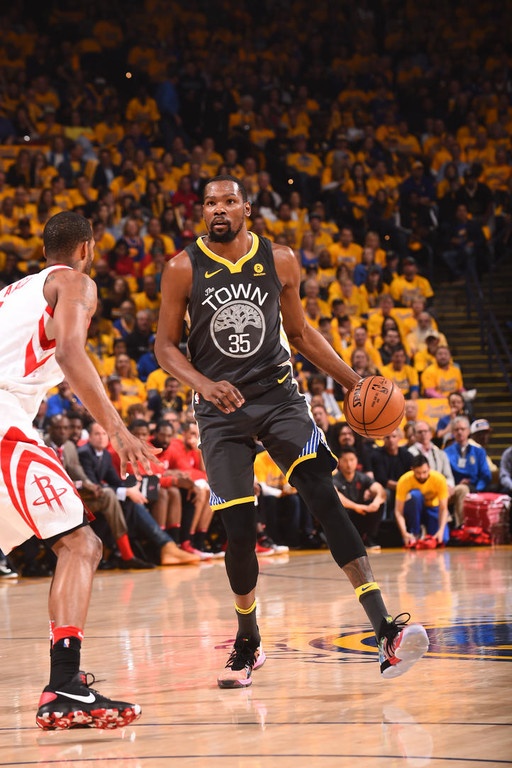 NBA: «Ζωντανοί» οι Ρόκετς, break στο Όκλαντ (photos+video)