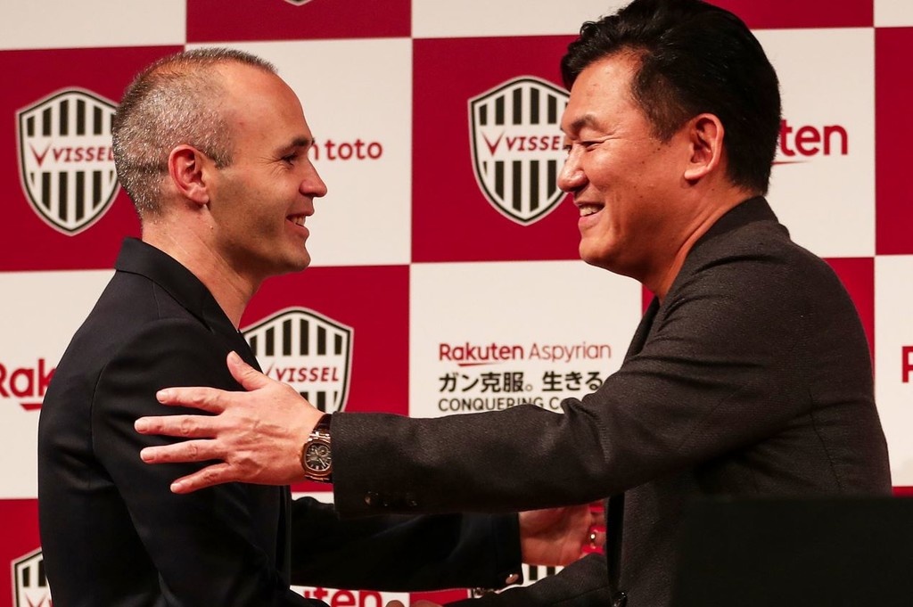 Βίσελ Κόμπε: Ανακοινώθηκε ο Ινιέστα (photos)