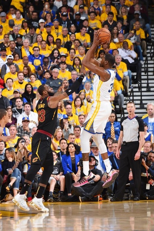 NBA: Η γκάφα της χρονιάς, στο ματς της χρονιάς και 1-0 οι Ουόριορς (photos+video)