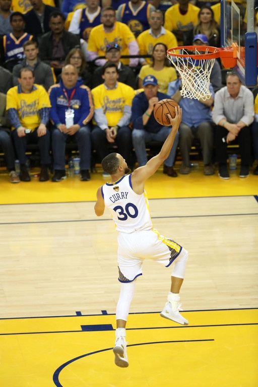 NBA: Η γκάφα της χρονιάς, στο ματς της χρονιάς και 1-0 οι Ουόριορς (photos+video)