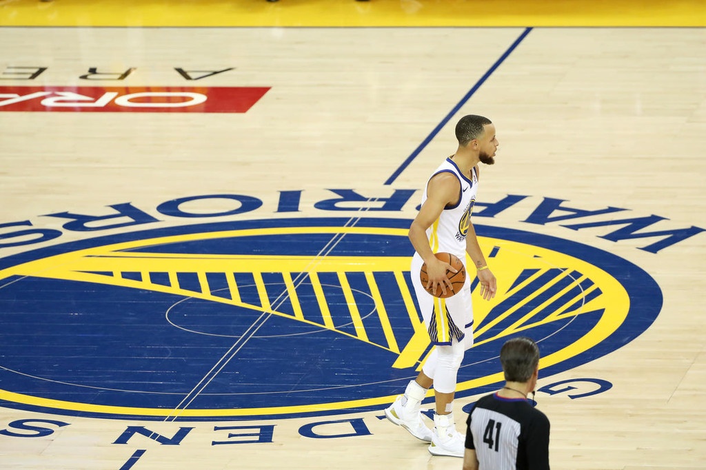 NBA: Η γκάφα της χρονιάς, στο ματς της χρονιάς και 1-0 οι Ουόριορς (photos+video)