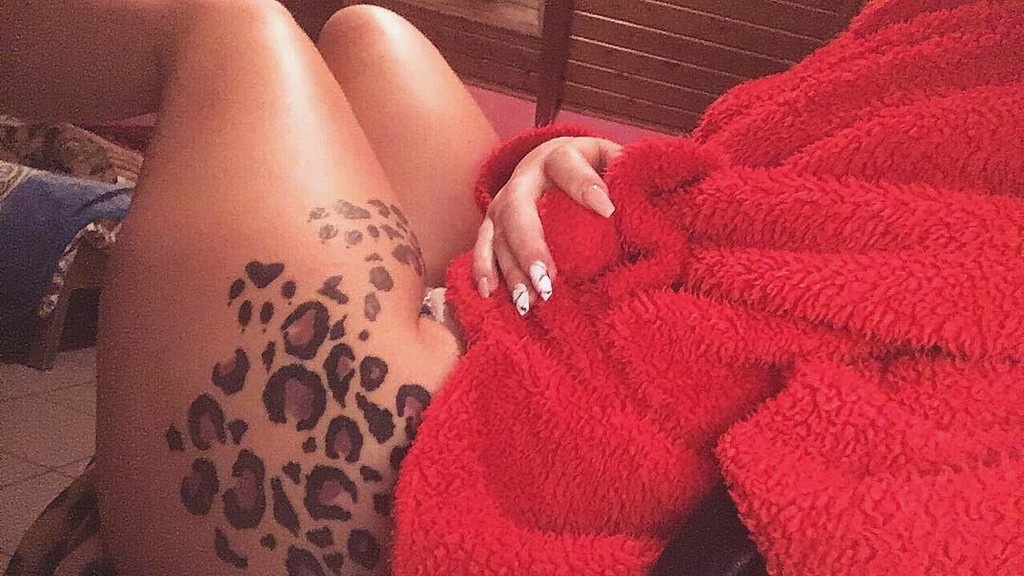 Η Ραφαέλα έφερε νωρίτερα τον καύσωνα! (photos)