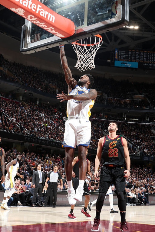 NBA: Κούπα με… σκούπα για Ουόριορς! (photos+video)