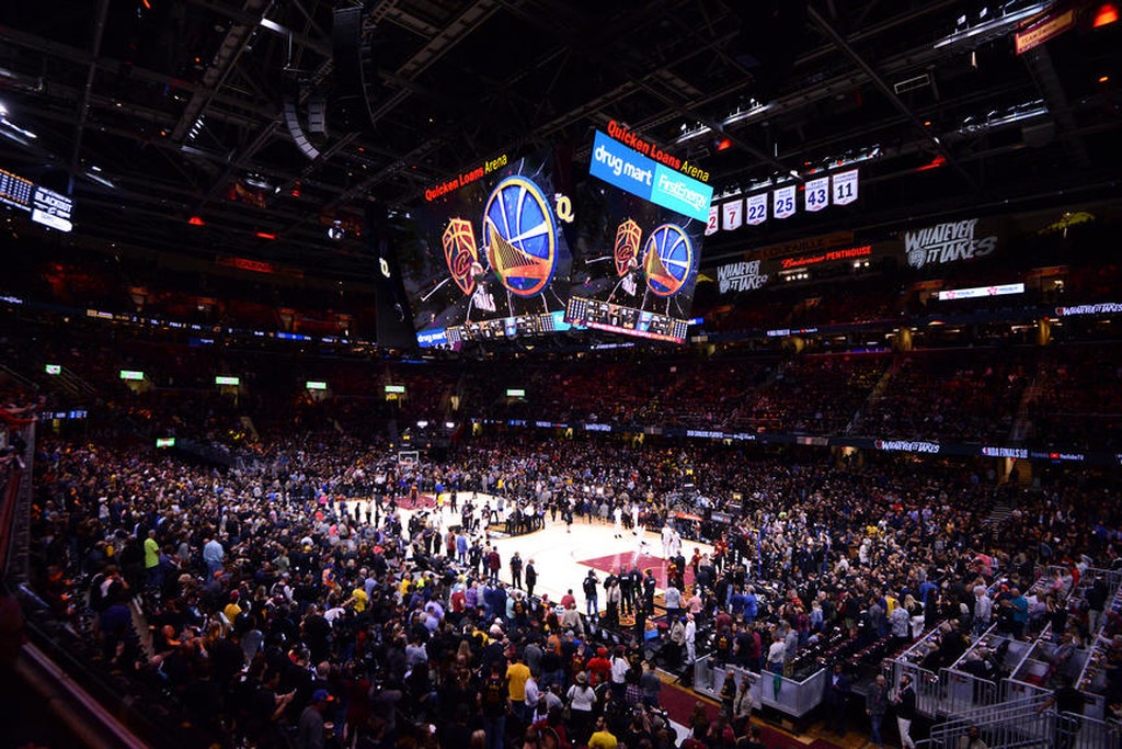 NBA: Κούπα με… σκούπα για Ουόριορς! (photos+video)