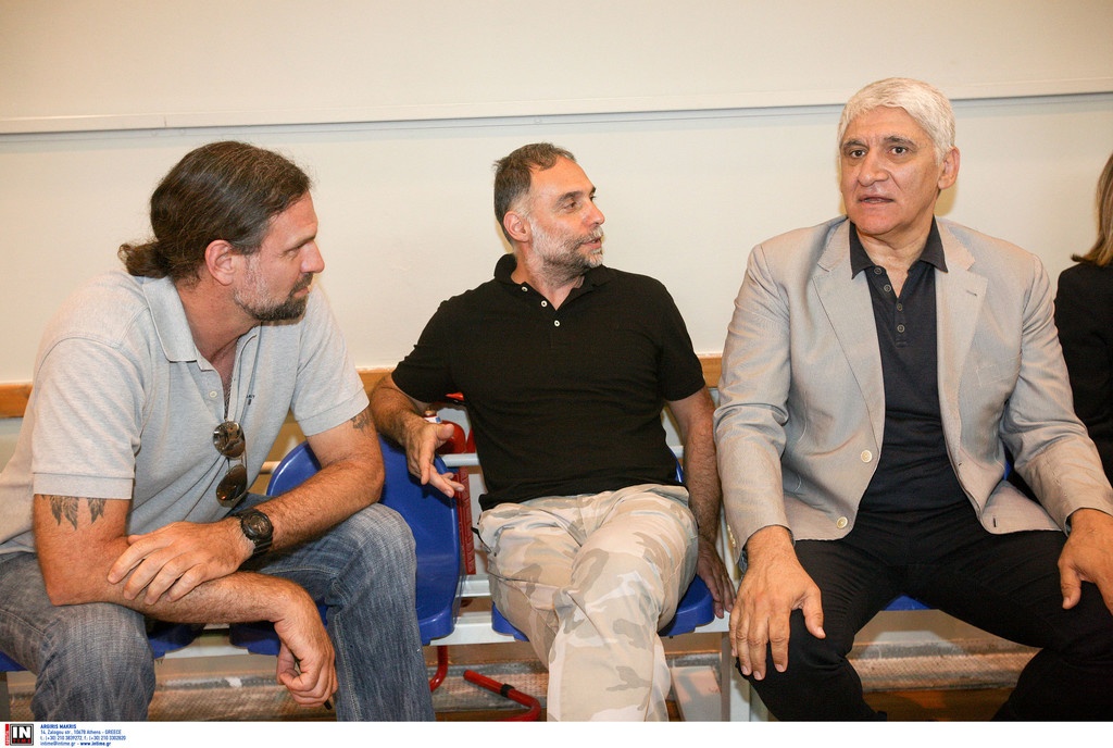 Ηλυσιακός: Μετονομάστηκε σε «Αντώνης Φώτσης» το κλειστό! (photos)