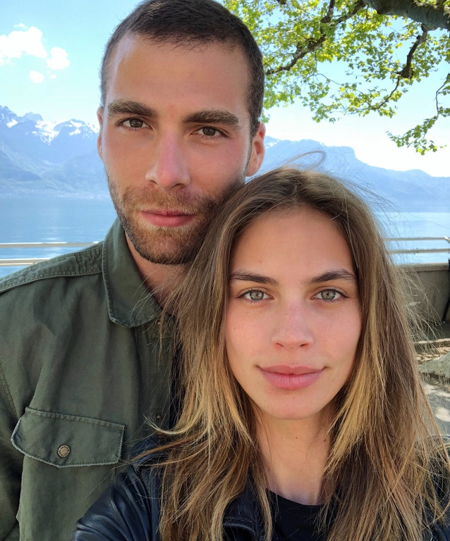 Αυτή είναι η καυτή σύντροφος πρώην παίκτη του Ολυμπιακού (photos)