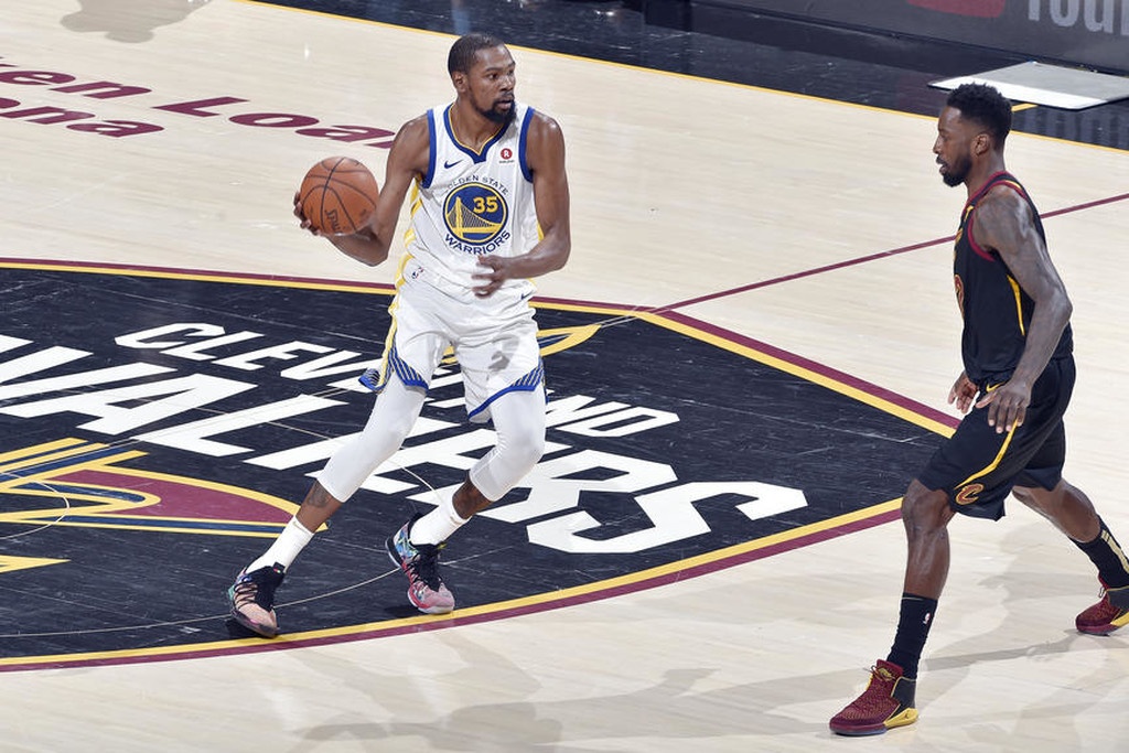 NBA: Στέψη στο Κλίβελαντ για Ουόριορς (photos+video)