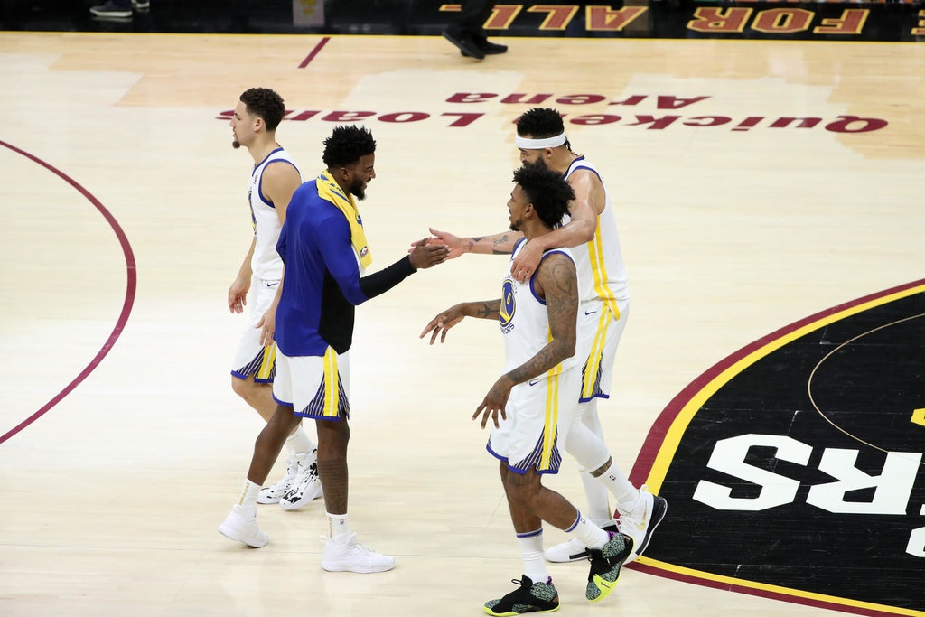 NBA: Στέψη στο Κλίβελαντ για Ουόριορς (photos+video)