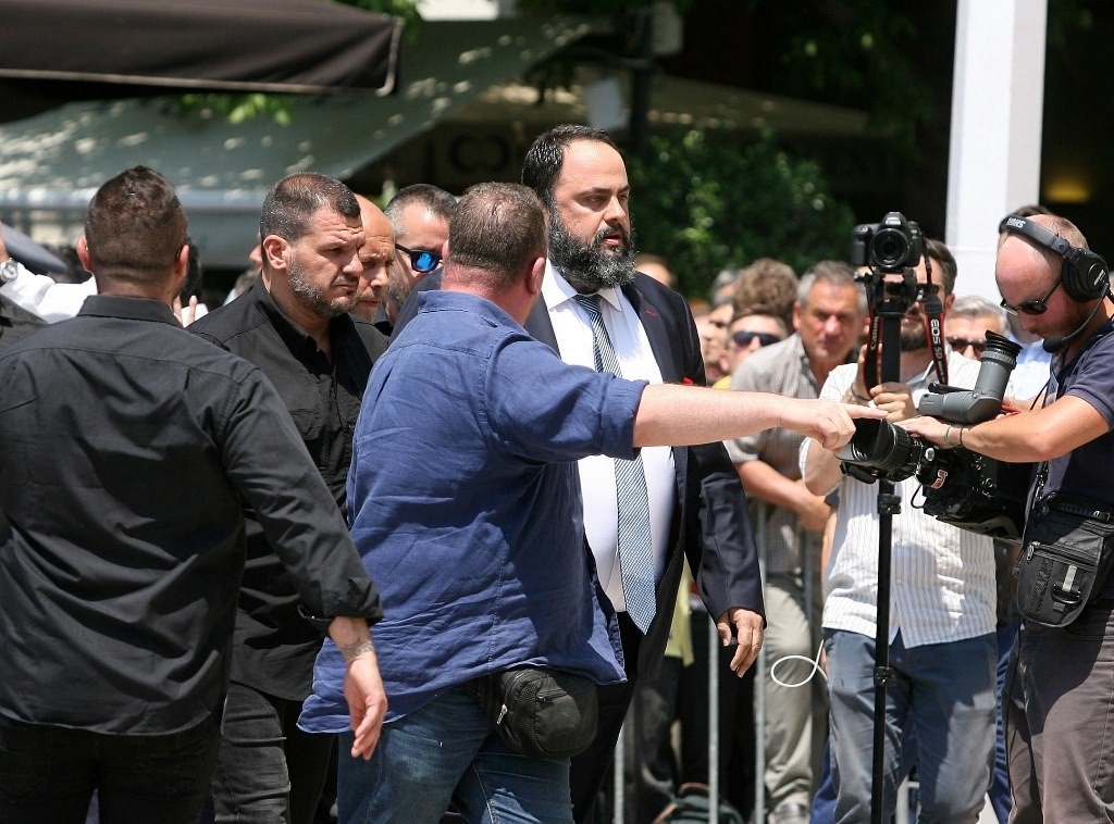 Στη Μητρόπολη για τον Παύλο Γιαννακόπουλο ο Βαγγέλης Μαρινάκης (photos)