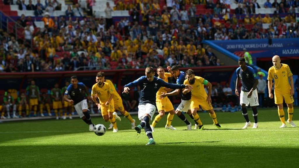 Παγκόσμιο Κύπελλο Ποδοσφαίρου 2018: Ο «βιντεοδιαιτητής» έστειλε στην «άσπρη βούλα» τη Γαλλία