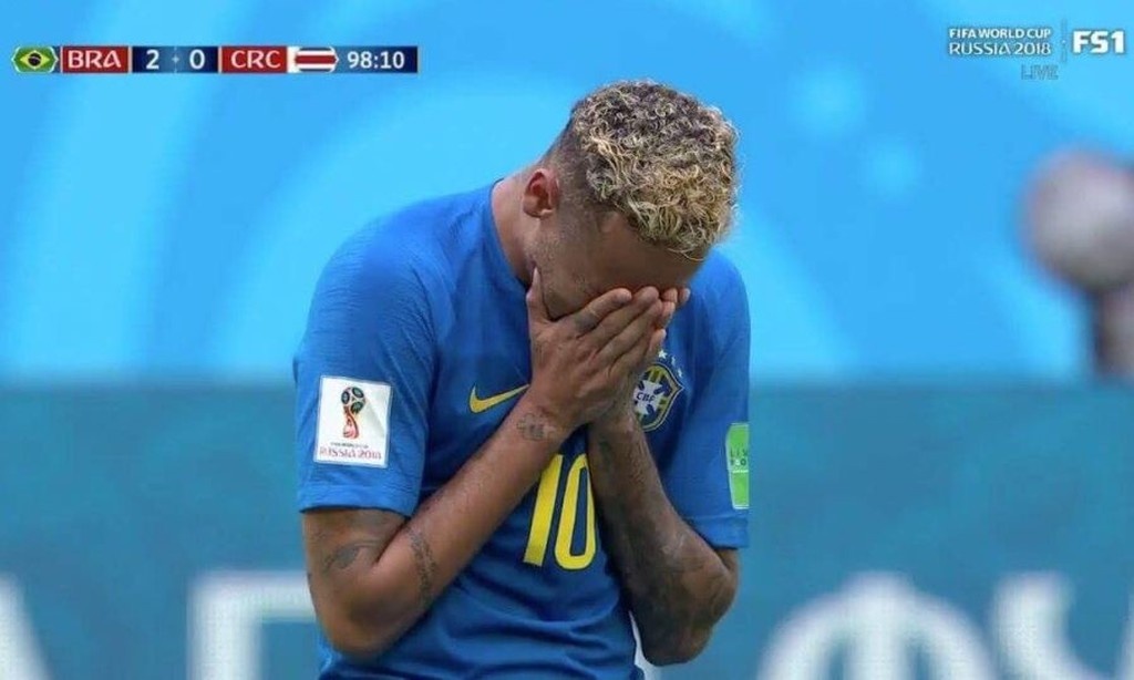 Παγκόσμιο Κύπελλο Ποδοσφαίρου 2018: Το ξέσπασμα του Νεϊμάρ και η επική του τούμπα του Τίτε (video)