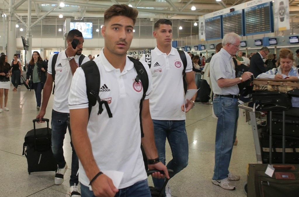 Ολυμπιακός: «Πέταξε» για Αυστρία (photos)