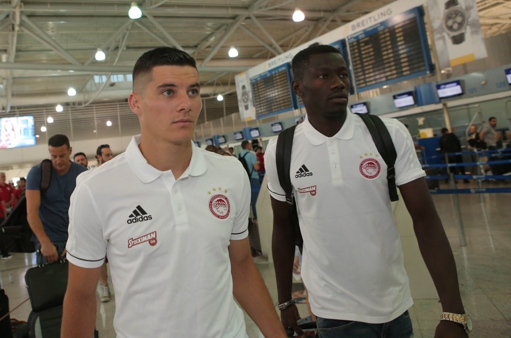 Ολυμπιακός: «Πέταξε» για Αυστρία (photos)