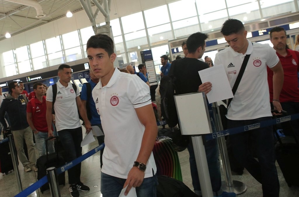 Ολυμπιακός: «Πέταξε» για Αυστρία (photos)