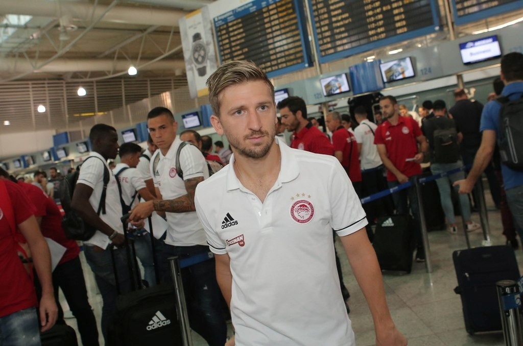 Ολυμπιακός: «Πέταξε» για Αυστρία (photos)