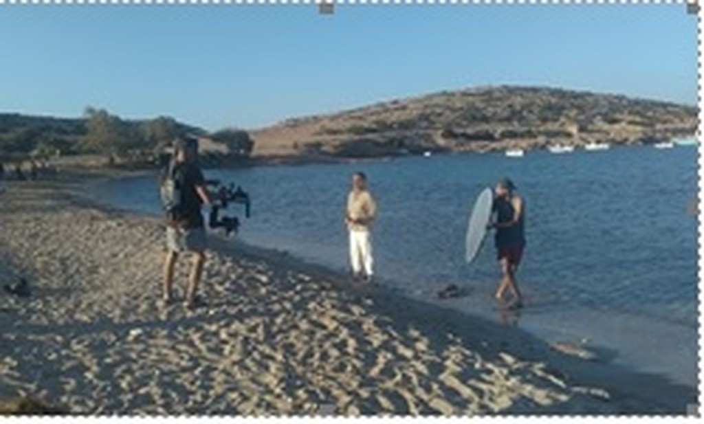 Ο Νίκος Αλιάγας και το TF1 στην Αμοργό με αρωγό το Authentic Big Blue