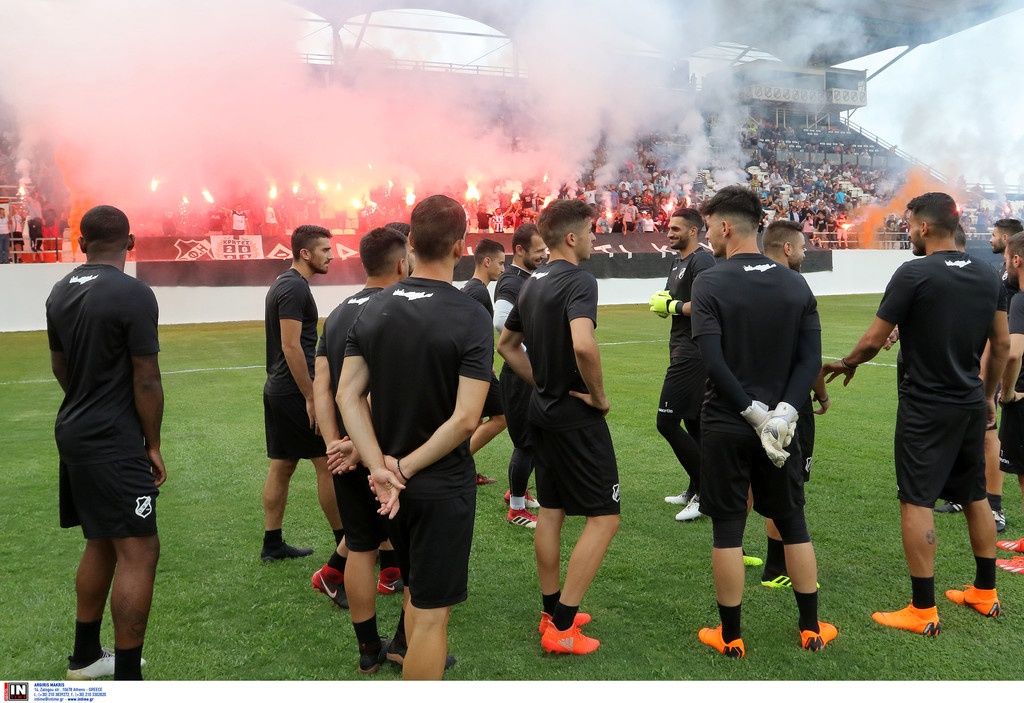 «Κάηκε» το «Γεντί Κουλέ» στην «πρώτη» του ΟΦΗ (photos)