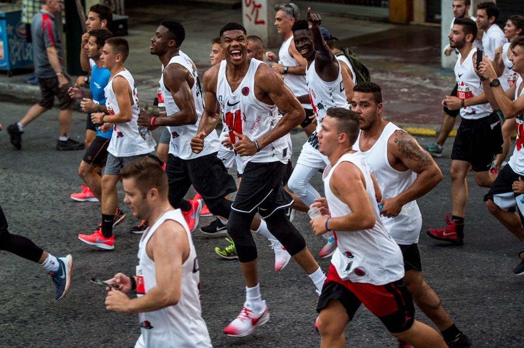 Antetokounbros 5K Run: Η Αθήνα έτρεξε με Γιάννη και Θανάση ενάντιο σε όλα τα εμπόδια