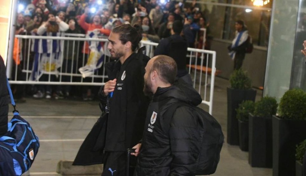 Μουντιάλ: Αποθέωση για Ουρουγουάη (photos+video)