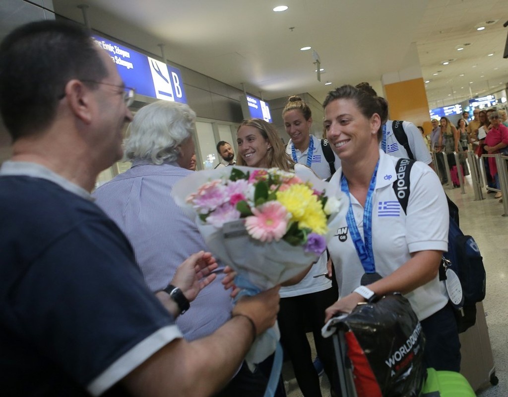 Ελλάδα: Επέστρεψαν οι «ασημένιες» Πρωταθλήτριες του πόλο (photos)